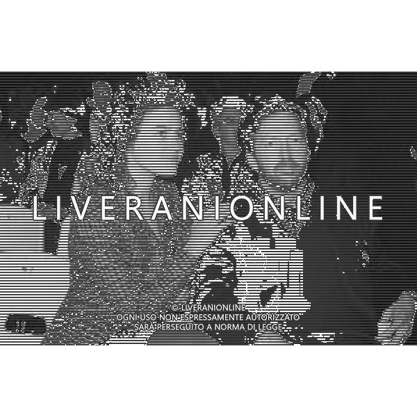 RETROSPETTIVA LORY DEL SANTO SHOWGIRL CON ERIC CLAPTON NEL 1988 ©Archivio Giovanni Liverani / AGENZIA ALDO LIVERANI SAS