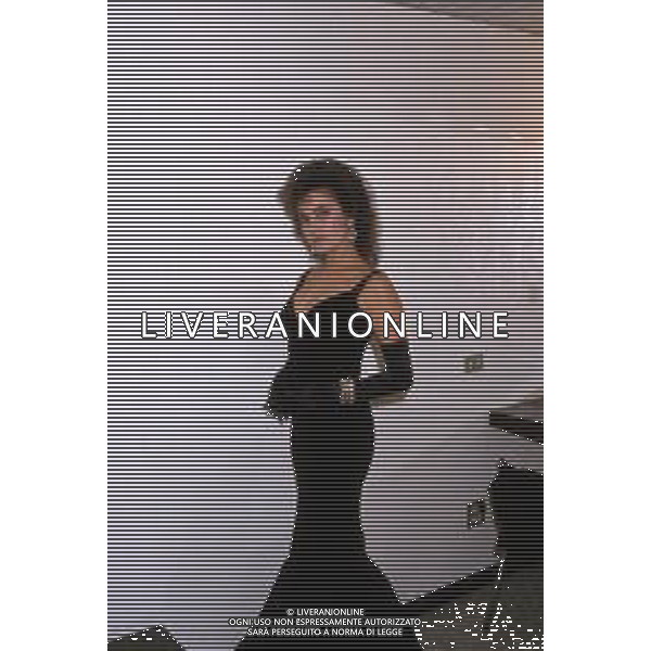 RETROSPETTIVA LORY DEL SANTO SHOWGIRL NEL 1988 ©Archivio Giovanni Liverani / AGENZIA ALDO LIVERANI SAS