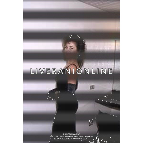 RETROSPETTIVA LORY DEL SANTO SHOWGIRL NEL 1988 ©Archivio Giovanni Liverani / AGENZIA ALDO LIVERANI SAS