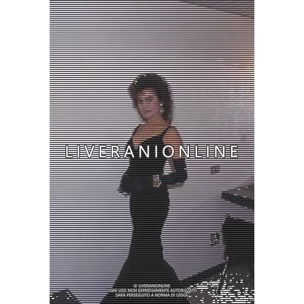 RETROSPETTIVA LORY DEL SANTO SHOWGIRL NEL 1988 ©Archivio Giovanni Liverani / AGENZIA ALDO LIVERANI SAS