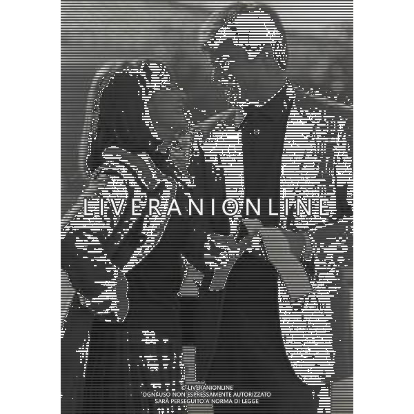 RETROSPETTIVA JEAN SOREL ATTORE NELLA FOTO JEAN SOREL CON LA MOGLIE ANNA MARIA FERRERO NELL\'ANNO 1967 AG ALDO LIVERANI SAS