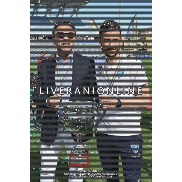 Guglielmii/LMedia - Empoli FC vs US Lecce - Campionato di Calcio Serie BKT 2020/2021 10 maggio 2021 - Stadio Carlo Castellani, Empoli, Italia Nella foto: Fabrizio Corsi (presidente Empoli) e Alessio Dionisi (allenatore Empoli) con la coppa @Guglielmii/LMedia/AGENZIA ALDO LIVERANI SAS