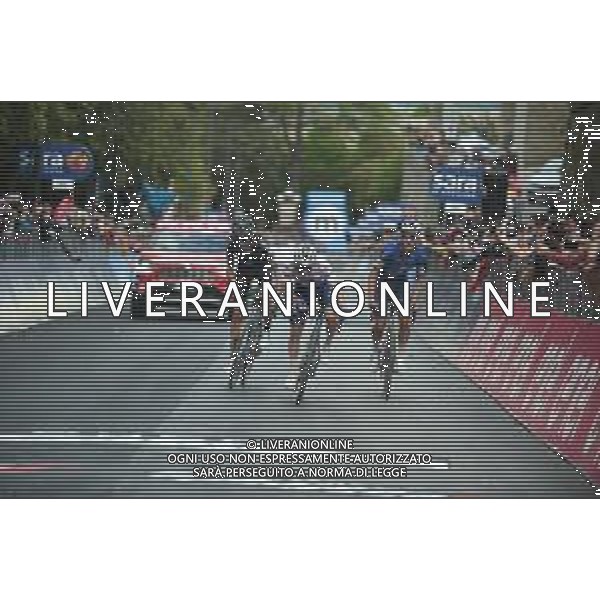 19-05-2021 Giro D\'italia; Tappa 11 Perugia - Montalcino; 2021, Deceuninck - Quick Step; 2021, Dsm; Evenepoel, Remco; Almeida, Joao; Bardet, Romain; Montalcino; ©SIROTTI /AGENZIA ALDO LIVERANI SAS