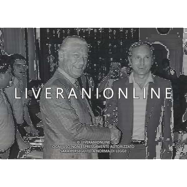 RETROSPETTIVA RINO MARCHESI ALLENATORE NELLA FOTO RINO MARCHESI PRESENTAZIONE ALLENATORE INTER CALCIO A MILANO NELL\'ANNO 1982 CON IL PRESIDENTE IVANOE FRAIZZOLI AG ALDO LIVERANI SAS