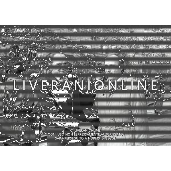 RETROSPETTIVA RINO MARCHESI ALLENATORE NELLA FOTO RINO MARCHESI ALLENATORE INTER CALCIO NELL\'ANNO 1982-1983 CON LUIS VINICIO AG ALDO LIVERANI SAS