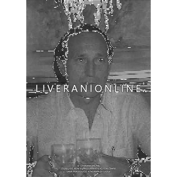 RETROSPETTIVA RINO MARCHESI ALLENATORE NELLA FOTO RINO MARCHESI CONFERENZA STAMPA A MILANO SUL SUO LICENZIAMENTO DA PARTE DELL\'INTER CALCIO ANNO 1983 AG ALDO LIVERANI SAS