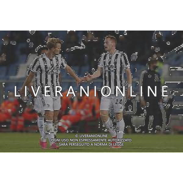 Atalanta - Juventus Finale di Coppa Italia TIMVISION CUP 2021 del 19/05/2021 nella foto: Kulusevski Dejan(Juventus f.c.) Matthijs de Ligt(Juventus f.c.) ©Claudio Zamagni/Agenzia Aldo Liverani Kulusevski Dejan(Juventus f.c.) Matthijs de Ligt(Juventus f.c.) during TIMVISION CUP final match between ATALANTA and JUVENTUS at Mapei Stadium in Reggio-Emilia on May 19 2021 photo credit by Claudio Zamagni/Aldo Liverani Photo Agency
