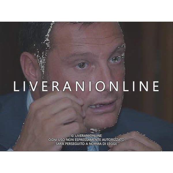 Lecce 13/09/2005 Dimissioni della famiglia semeraro nella foto rico in conferenza stampa ph marco lezzi/agenzia aldo liverani