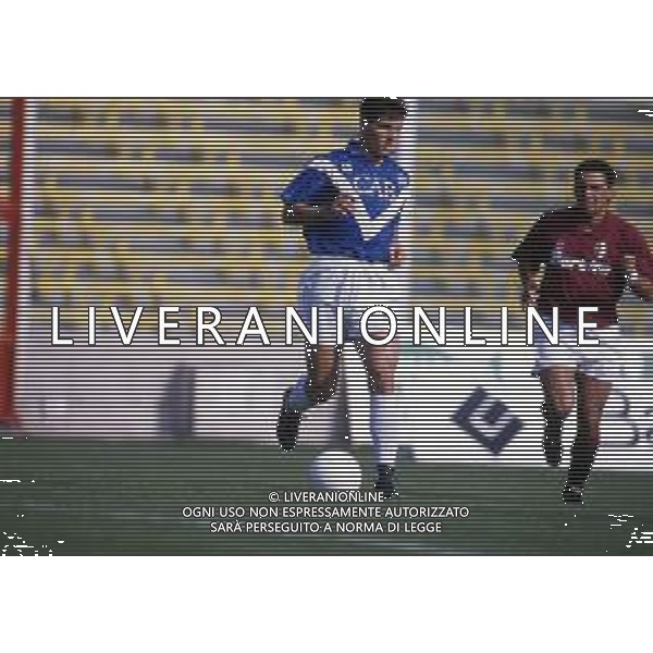 RETROSPETTIVA JON OVIDIU SABAU CALCIATORE NELLA FOTO JON OVIDIU SABAU CON LA MAGLIA DEL BRESCIA CALCIO AG ALDO LIVERANI SAS