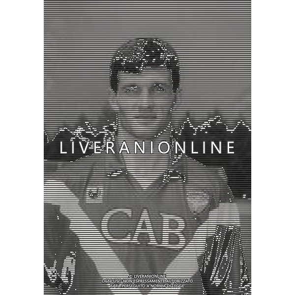 RETROSPETTIVA JON OVIDIU SABAU CALCIATORE NELLA FOTO JON OVIDIU SABAU CON LA MAGLIA DEL BRESCIA CALCIO AG ALDO LIVERANI SAS