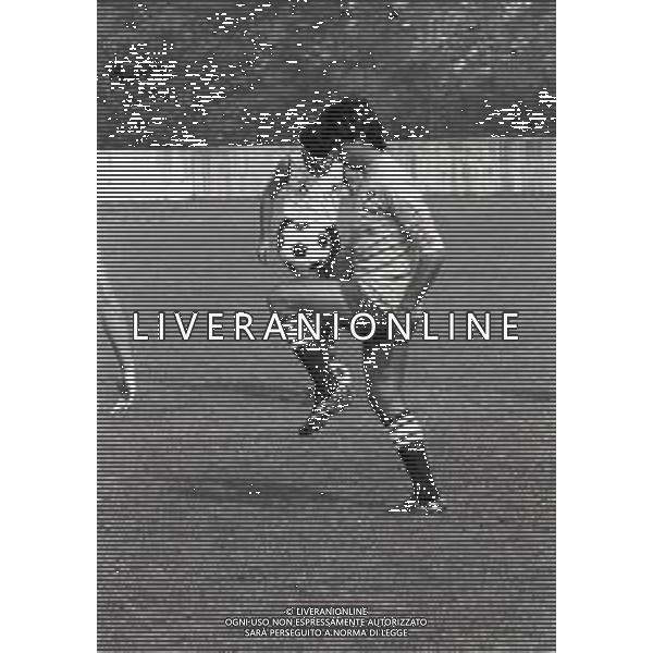RETROSPETTIVA PIETRO PAOLO VIRDIS CALCIATORE NELLA FOTO PIETRO PAOLO VIRDIS CON LA MAGLIA DELL\'UDINESE CALCIO NELL\'ANNO 1982-1983 AG ALDO LIVERANI SAS 