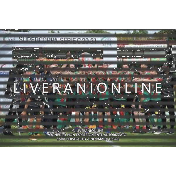 Ternana vs Perugia Supercoppa serie C - Stadio Libero Liberati - Terni 22-05-2021 nella foto La Ternana alza la supercoppa - festeggiamenti e premiazione a fine gara ©Federico gaetano/AGENZIA ALDO LIVERANI SAS