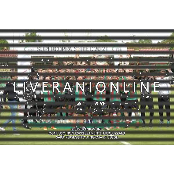 Ternana vs Perugia Supercoppa serie C - Stadio Libero Liberati - Terni 22-05-2021 nella foto La Ternana alza la supercoppa - festeggiamenti e premiazione a fine gara ©Federico gaetano/AGENZIA ALDO LIVERANI SAS