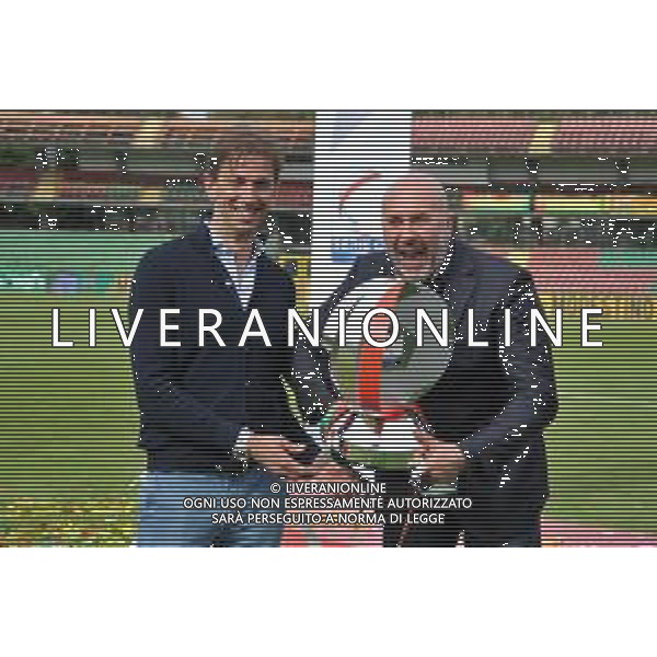 Ternana vs Perugia Supercoppa serie C - Stadio Libero Liberati - Terni 22-05-2021 nella foto Tagliavento e Bandecchi posano con la supercoppa ©Federico gaetano/AGENZIA ALDO LIVERANI SAS