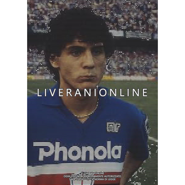 RETROSPETTIVA FAUSTO SALSANO CALCIATORE NELLA FOTO FAUSTO SALSANO CON LA MAGLIA DELLA SAMPDORIA  AG ALDO LIVERANI SAS 