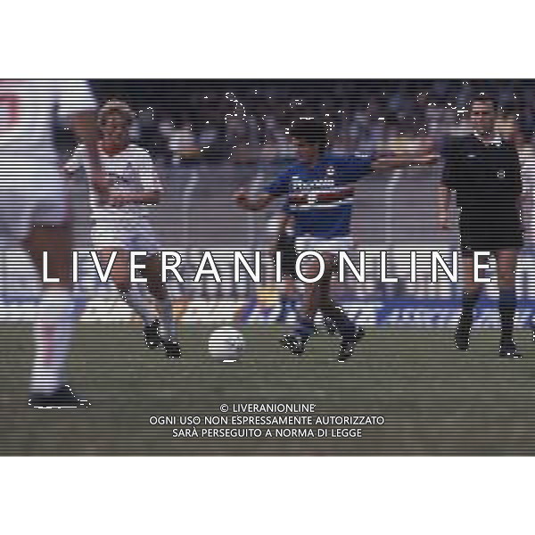 RETROSPETTIVA FAUSTO SALSANO CALCIATORE NELLA FOTO FAUSTO SALSANO CON LA MAGLIA DELLA SAMPDORIA  AG ALDO LIVERANI SAS 