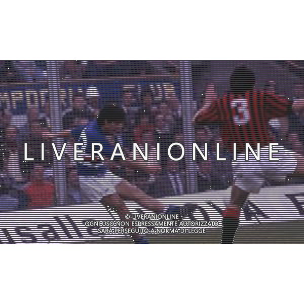 RETROSPETTIVA FAUSTO SALSANO CALCIATORE NELLA FOTO FAUSTO SALSANO CON LA MAGLIA DELLA SAMPDORIA  AG ALDO LIVERANI SAS 