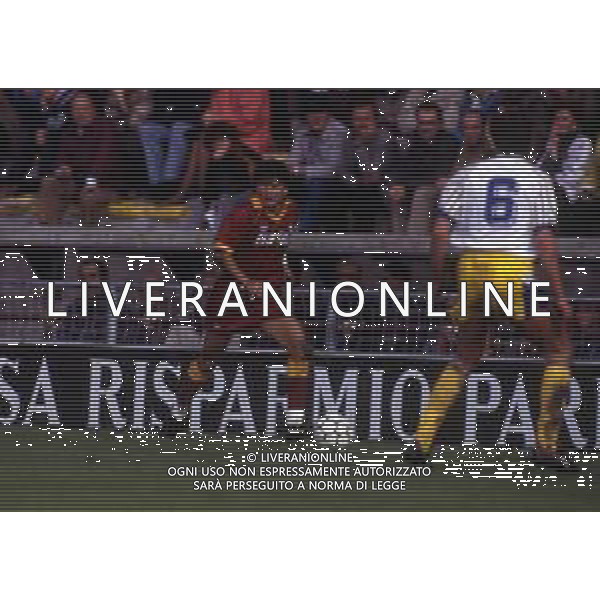 RETROSPETTIVA FAUSTO SALSANO CALCIATORE NELLA FOTO FAUSTO SALSANO CON LA MAGLIA DELLA ROMA CALCIO AG ALDO LIVERANI SAS
