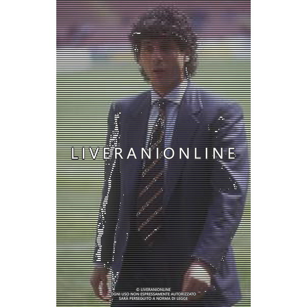 RETROSPETTIVA FAUSTO SALSANO CALCIATORE NELLA FOTO FAUSTO SALSANO CON LA MAGLIA DELLA ROMA CALCIO AG ALDO LIVERANI SAS