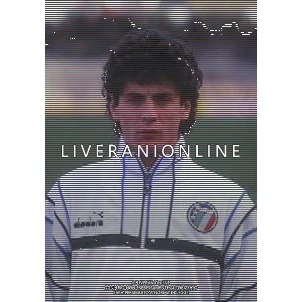RETROSPETTIVA FAUSTO SALSANO CALCIATORE NELLA FOTO FAUSTO SALSANO CON LA MAGLIA DELLA NAZIONALE ITALIANA OLIMPICA AG ALDO LIVERANI SAS