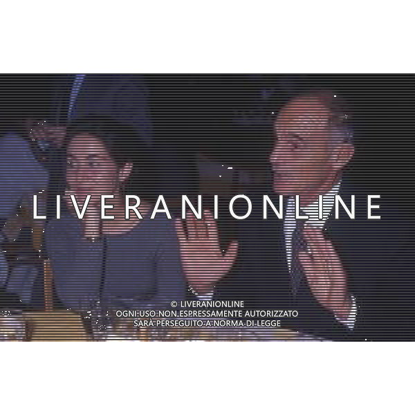 RETROSPETTIVA PHILIPPE LEROY ATTORE NELLA FOTO PHILIPPE LEROY CON SILVIA TORTORA NELL\'ANNO 1987 A MILANO AG ALDO LIVERANI SAS