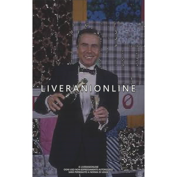 RETROSPETTIVA ENZO TORTORA PRESENTATORE TELEVISIVO NELLA FOTO ENZO TORTORA NELLA TRASMISSIONE TELEVISIVA “PORTOBELLO“ AG ALDO LIVERANI SAS