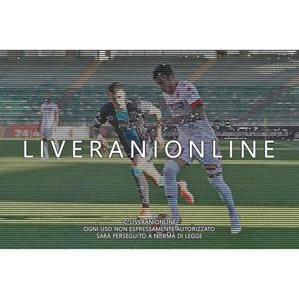 Mastrodonatom/LMedia - Bari vs Feralpisalo - Campionato di Calcio Serie C - Lega Pro 2020/2021 26 maggio 2021 - Stadio San Nicola, Bari, Italia Nella foto: Eugenio D\'Ursi (SSC Bari) Elia Legati (Feralpisalo) @Mastrodonatom/LMedia/ AGENZIA ALDO LIVERANI SAS