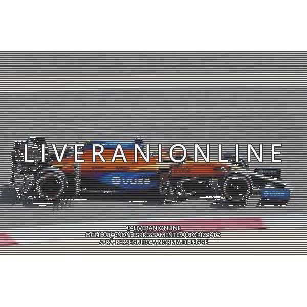 Daniel Ricciardo (AUS) McLaren MCL35M. 12.03.2021. Formula 1 Testing, Sakhir, Bahrain, Day One. - www.xpbimages.com, EMail: requests@xpbimages.com © Copyright: Charniaux / XPB Images/ AGENZIA ALDO LIVERANI SAS - ITALY ONLY EDITORIAL USE ONLY