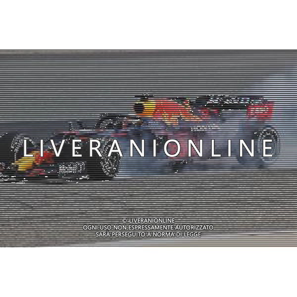 Max Verstappen (NLD) Red Bull Racing RB16B locks up under braking. 12.03.2021. Formula 1 Testing, Sakhir, Bahrain, Day One. - www.xpbimages.com, EMail: requests@xpbimages.com © Copyright: Batchelor / XPB Images/ AGENZIA ALDO LIVERANI SAS - ITALY ONLY EDITORIAL USE ONLY