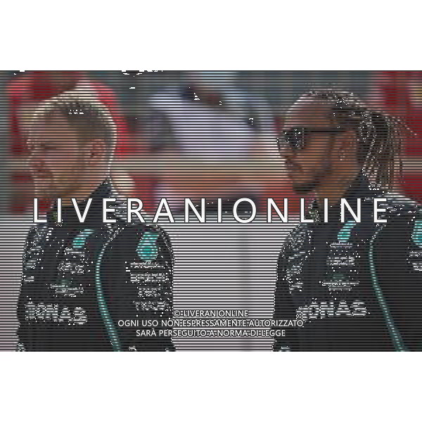 Lewis Hamilton (GBR), Mercedes AMG F1 and Valtteri Bottas (FIN), Mercedes AMG F1 12.03.2021. Formula 1 Testing, Sakhir, Bahrain, Day One. - www.xpbimages.com, EMail: requests@xpbimages.com ¬© Copyright: Charniaux / XPB Images/ AGENZIA ALDO LIVERANI SAS - ITALY ONLY EDITORIAL USE ONLY