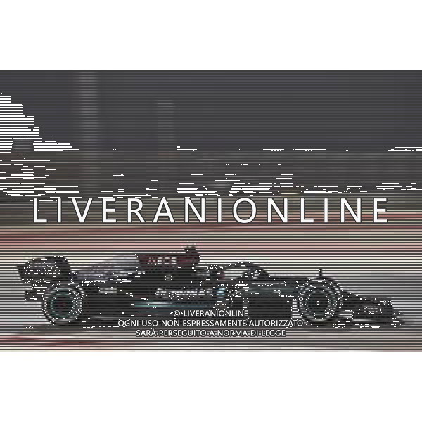 Lewis Hamilton (GBR) Mercedes AMG F1 W12. 12.03.2021. Formula 1 Testing, Sakhir, Bahrain, Day One. - www.xpbimages.com, EMail: requests@xpbimages.com © Copyright: Charniaux / XPB Images/ AGENZIA ALDO LIVERANI SAS - ITALY ONLY EDITORIAL USE ONLY