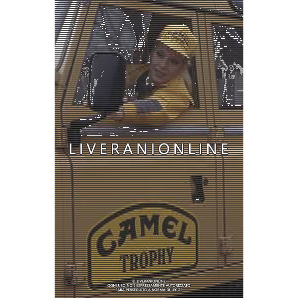 RETROSPETTIVA MARIA TERESA RUTA CONDUTTRICE TELEVISIVA, GIORNALISTA SCRITTRICE E ATTRICE TEATRALE  NELLA FOTO MARIA TERESA RUTA ALLA SELEZIONE DEL CAMEL TROPHY AG ALDO LIVERANI SAS  