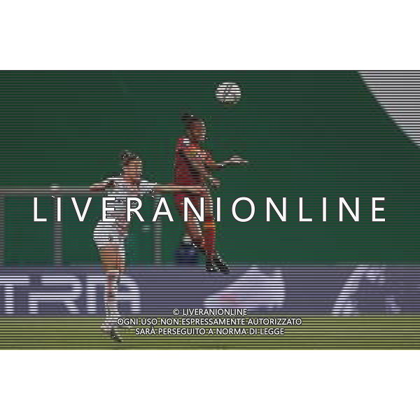 Scaccianocer/LMedia - Finals - AC Milan vs AS Roma - Italian Coppa Italia Women football match 2020/2021 30 May 2021 - MAPEI Stadium, Reggio Emilia, Italy Photo showing: Lindsey Thomas (AS Roma) header @Scaccianocer/LMedia/ AGENZIA ALDO LIVERANI SAS