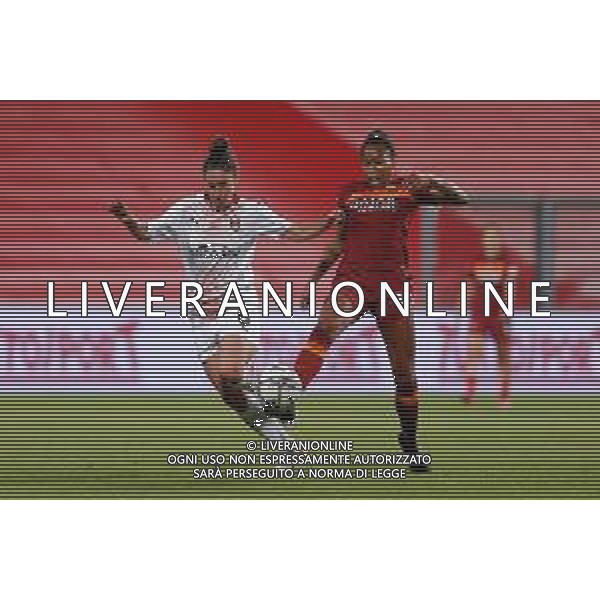 Scaccianocer/LMedia - Finals - AC Milan vs AS Roma - Italian Coppa Italia Women football match 2020/2021 30 May 2021 - MAPEI Stadium, Reggio Emilia, Italy Photo showing: Lindsey Thomas (AS Roma) contrasted by Laura Fusetti (AC Milan) @Scaccianocer/LMedia/ AGENZIA ALDO LIVERANI SAS