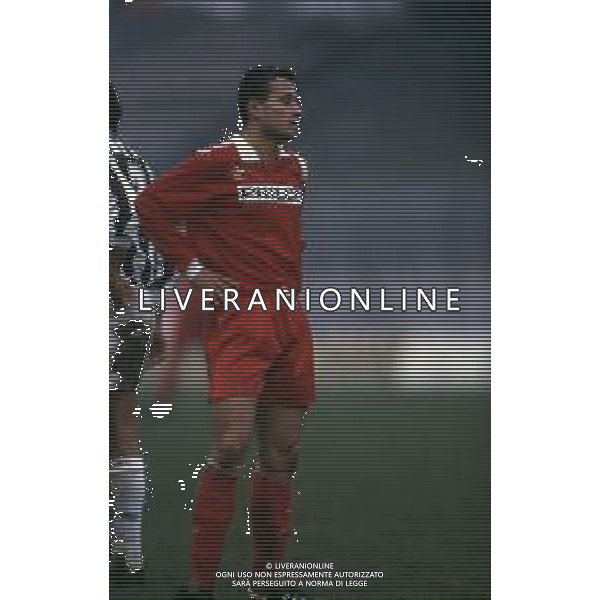 RETROSPETTIVA EDOARDO ARTISTICO CALCIATORE NELLA FOTO EDOARDO ARTISTICO CON LA MAGLIA DEL MONZA CALCIO AG ALDO LIVERANI SAS