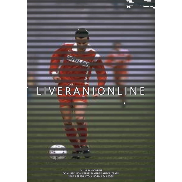RETROSPETTIVA EDOARDO ARTISTICO CALCIATORE NELLA FOTO EDOARDO ARTISTICO CON LA MAGLIA DEL MONZA CALCIO AG ALDO LIVERANI SAS