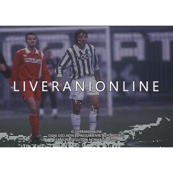 RETROSPETTIVA EDOARDO ARTISTICO CALCIATORE NELLA FOTO EDOARDO ARTISTICO CON LA MAGLIA DEL MONZA CALCIO AG ALDO LIVERANI SAS