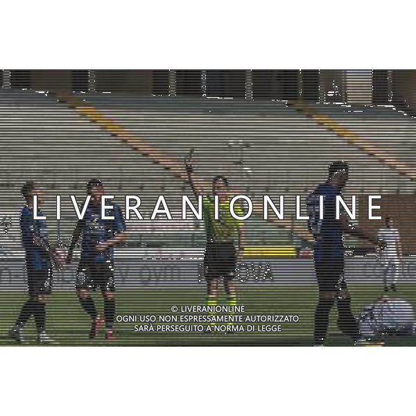 Radonia/LMedia - Padova Calcio vs Renate - Campionato di Calcio Serie C - Lega Pro 2020/2021 02 giugno 2021 - Stadio Euganeo, Padova, Italia Nella foto: L\'ammonizione di Jacopo Silva (Renate) @Radonia/LMedia/AGENZIA ALDO LIVERANI SAS