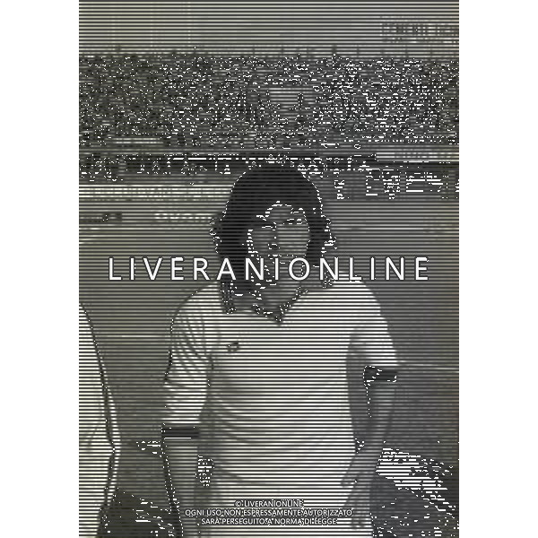 08-02-1981 VARESE CAMPIONATO DI CALCIO SERIE B VARESE FOGGIA 0-0 NELLA FOTO COSTANTE TIVELLI AG ALDO LIVERANI SAS