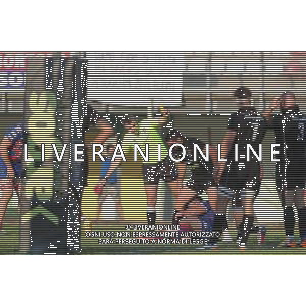 Carnabucia/LMedia - Finale Scudetto 2021 - Petrarca Rugby vs Femi-CZ Rovigo - Campionato di Rugby Top 10 2020/2021 02 giugno 2021 - Stadio Plebiscito, Padova, Italia Nella foto: Marius Mitrea (arbitro del match) ammonisce Tito Tebaldi (Petrarca Padova) @Carnabucia/LMedia/AGENZIA ALDO LIVERANI SAS