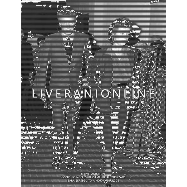 RETROSPETTIVA CARLO CARACCIOLO EDITORE E GIORNALISTA NELLA FOTO con Violante Visconti di Modrone ©Archivio Giovanni Liverani/AGENZIA ALDO LIVERANI SAS