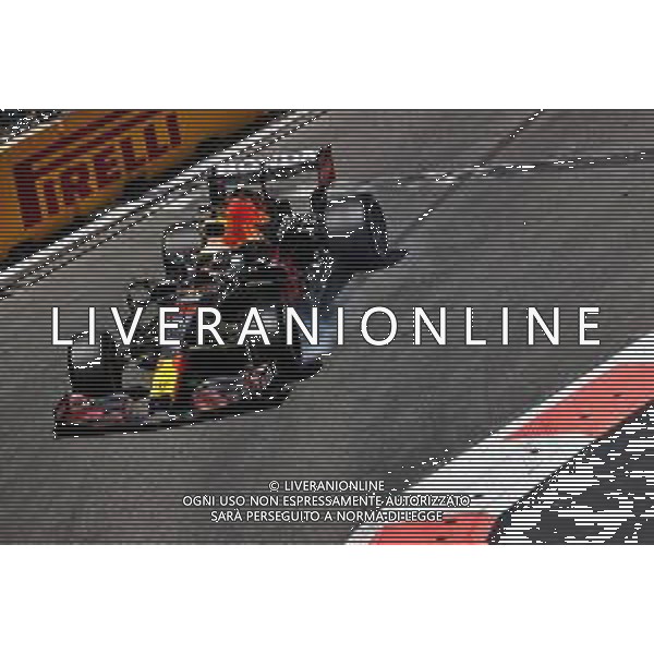 Max Verstappen (NLD) Red Bull Racing RB16B locks up under braking before crashing in the third practice session. 05.06.2021. Formula 1 World Championship, Rd 6, Azerbaijan Grand Prix, Baku Street Circuit, Azerbaijan, Qualifying Day. - www.xpbimages.com, EMail: requests@xpbimages.com © Copyright: Batchelor / XPB Images/AGENZIA ALDO LIVERANI SAS - ITALY ONLY EDITORIAL USE ONLY