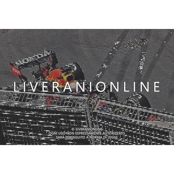 Max Verstappen (NLD) Red Bull Racing RB16B crashes in the third practice session. 05.06.2021. Formula 1 World Championship, Rd 6, Azerbaijan Grand Prix, Baku Street Circuit, Azerbaijan, Qualifying Day. - www.xpbimages.com, EMail: requests@xpbimages.com © Copyright: Batchelor / XPB Images/AGENZIA ALDO LIVERANI SAS - ITALY ONLY EDITORIAL USE ONLY