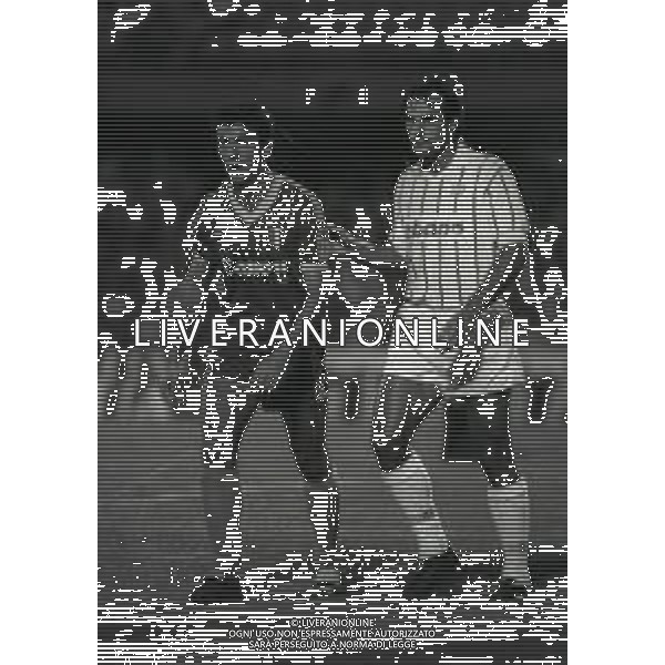 04-09-1985 5 GIORNATA PRIMO TURNO DI COPPA ITALIA VERONA -PISA 1-1 NELLA FOTO LUIGI SACCHETTI E VOLPECINA GIUSEPPE AG ALDO LIVERANI SAS
