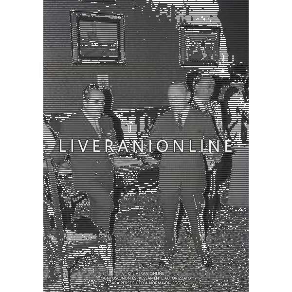RETROSPETTIVA LUC MERENDA ATTORE NELLA FOTO LUC MERENDA A MILANO NELL\'ANNO 1975 A TAORMINA PERL\'ULIVO D\'ARGENTO AG ALDO LIVERANI SAS