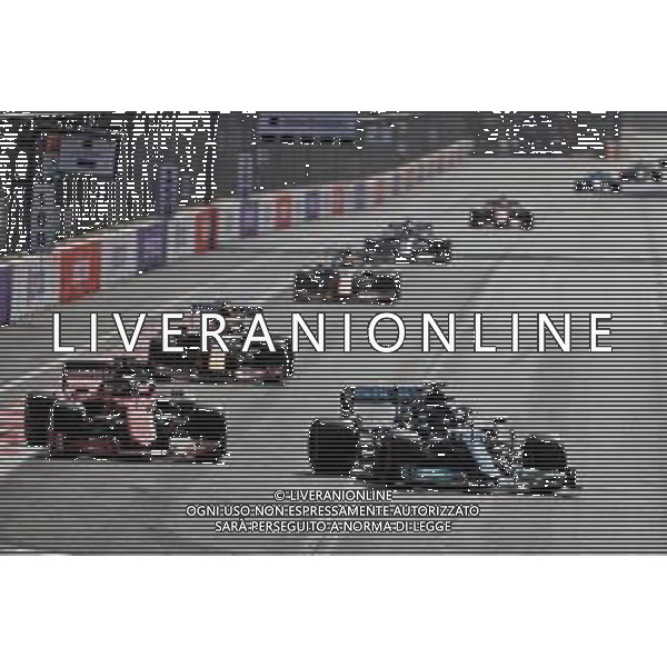 (L to R): Charles Leclerc (MON) Ferrari SF-21 and Lewis Hamilton (GBR) Mercedes AMG F1 W12 battle for position. 06.06.2021. Formula 1 World Championship, Rd 6, Azerbaijan Grand Prix, Baku Street Circuit, Azerbaijan, Race Day. - www.xpbimages.com, EMail: requests@xpbimages.com © Copyright: Batchelor / XPB Images/AGENZIA ALDO LIVERANI SAS - ITALY ONLY EDITORIAL USE ONLY