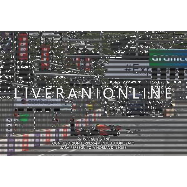 Max Verstappen (NLD) Red Bull Racing RB16B crashed out of the race. 06.06.2021. Formula 1 World Championship, Rd 6, Azerbaijan Grand Prix, Baku Street Circuit, Azerbaijan, Race Day. - www.xpbimages.com, EMail: requests@xpbimages.com © Copyright: Moy / XPB Images/ AGENZIA ALDO LIVERANI SAS - ITALY ONLY EDITORIAL USE ONLY