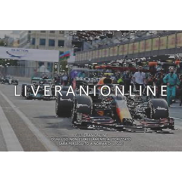 Sergio Perez (MEX) Red Bull Racing RB16B in the pits while the race is stopped. 06.06.2021. Formula 1 World Championship, Rd 6, Azerbaijan Grand Prix, Baku Street Circuit, Azerbaijan, Race Day. - www.xpbimages.com, EMail: requests@xpbimages.com © Copyright: Charniaux / XPB Images/ AGENZIA ALDO LIVERANI SAS - ITALY ONLY EDITORIAL USE ONLY