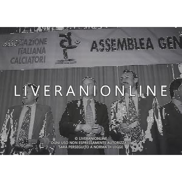 14-04-1997 MILANO ASSEMBLEA GENERALE AIC NELLA FOTO SILVANO MAIOLI-SERGIO CAMPANA E LEONARDO GROSSO AG ALDO LIVERANI SAS