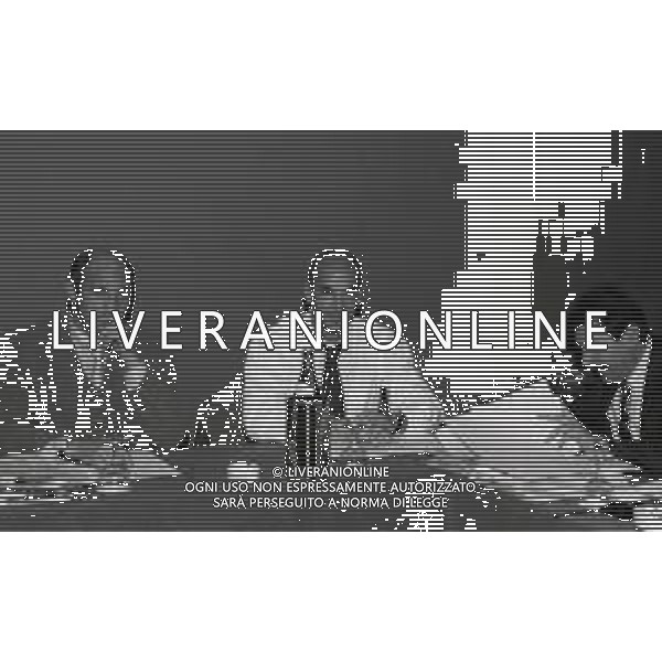 1995 MILANO DIRETTIVO AIC ASSOCIAZIONE CALCIATORI ITALIANI NELLA FOTO ENZO ZANIN -GIANLUCA VIALLI E SILVANO MAIOLI AG ALDO LIVERANI SAS